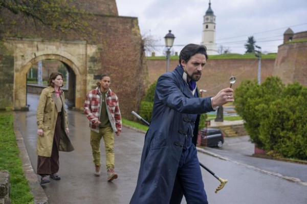 Посланники других эпох: 10 фильмов и сериалов о путешественниках во времени